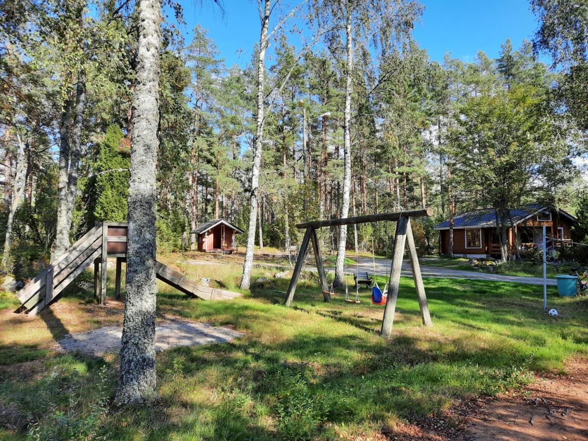 Pinetree Cottages Cozy Log Cabin Kalanti Luaran gambar
