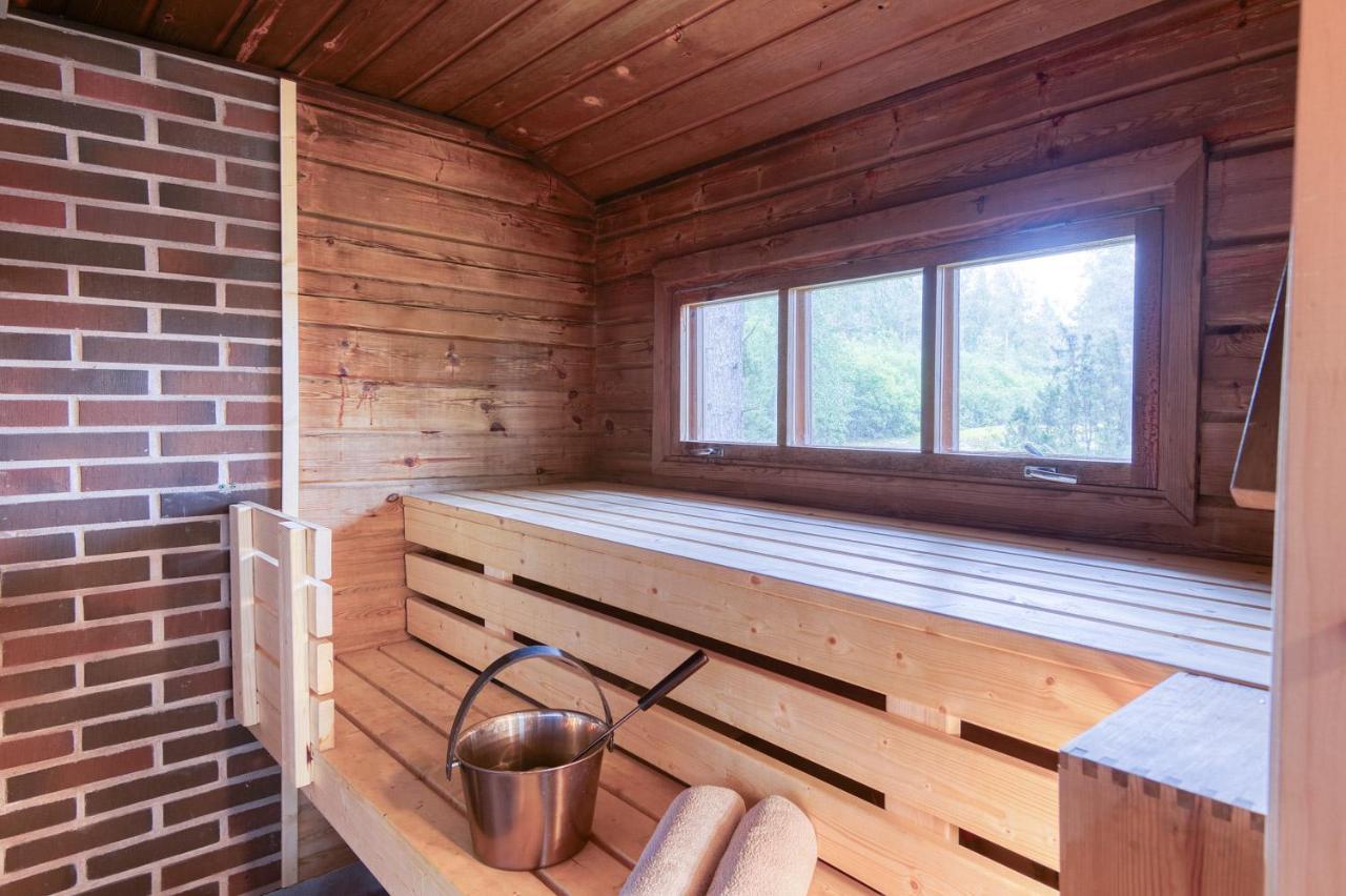 Pinetree Cottages Cozy Log Cabin Kalanti Luaran gambar