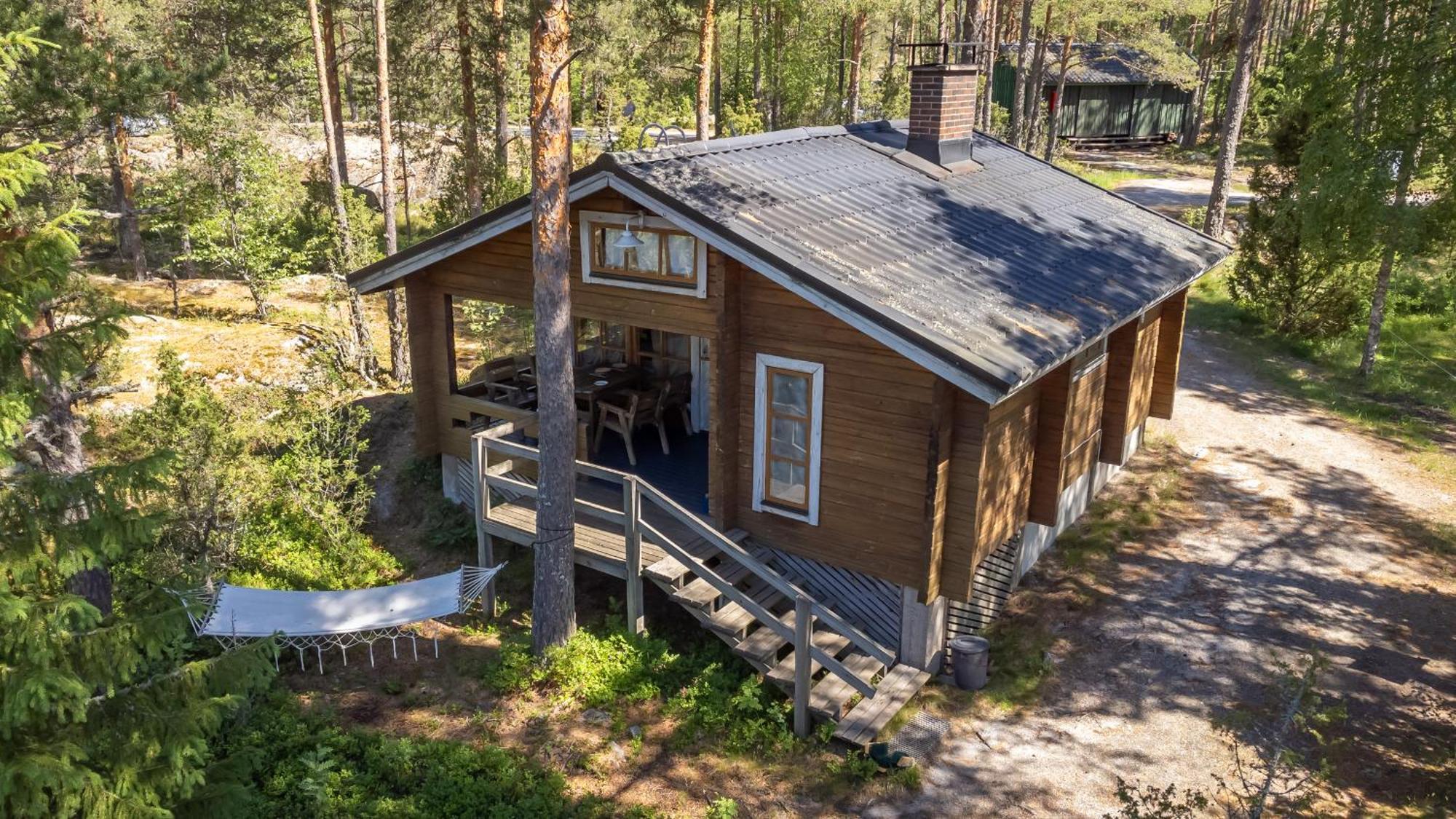 Pinetree Cottages Cozy Log Cabin Kalanti Luaran gambar